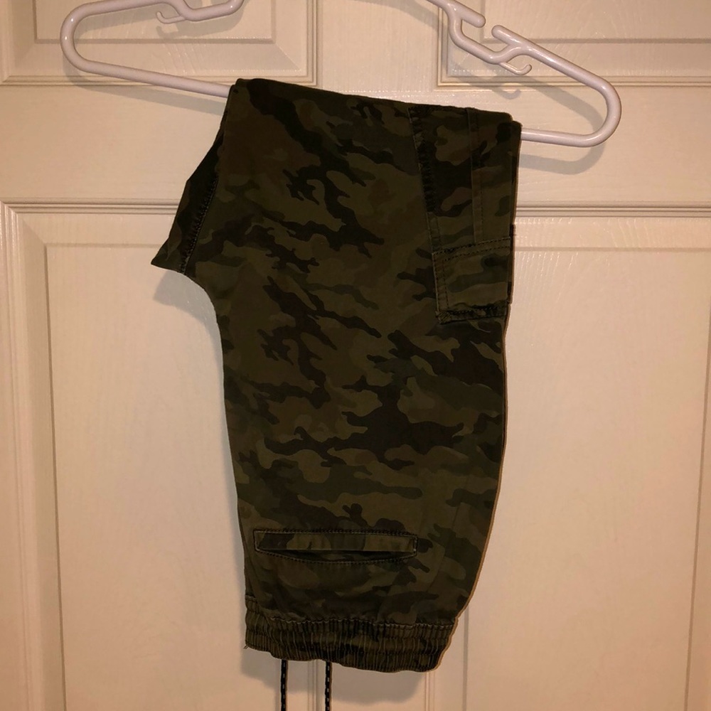 Camo george joggers